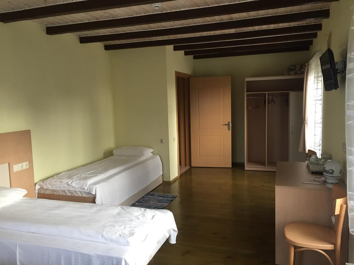 Sveciu Namai "Pagege" Bed & Breakfast Pagegiai Bagian luar foto